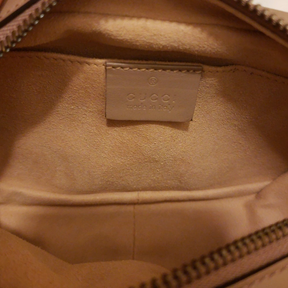 🌟🌟SOLD🌟🌟 Gucci Marmont Mini Bag Crossbody - Picture 6 of 8